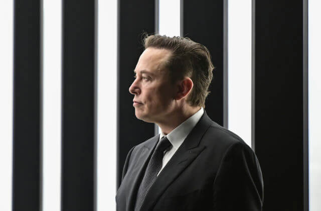 Elon Musk obrovskou stratou osobného majetku prekonal svetový rekord