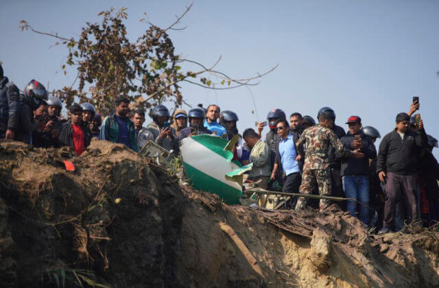Havária lietadla v Nepále si vyžiadala život najmenej 32 ľudí