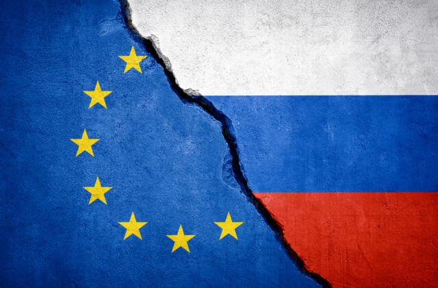 Európska únia predĺžila sankcie voči Rusku o pol roka, zároveň znovu vyzvala na ukončenie vojny