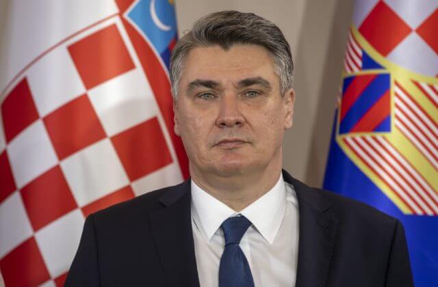 Chorvátsky prezident ostro skritizoval Západ za dodávky zbraní Ukrajine a pýta sa, čo je cieľom tejto vojny