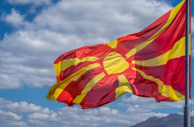 Eurokomisia navrhla makrofinančnú pomoc v desiatkach miliónov eur pre Severné Macedónsko, od začiatku vojny sa vonkajšia rovnováha zhoršila