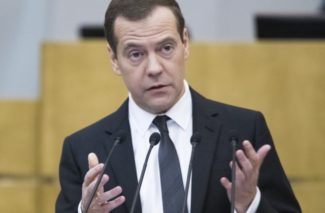 Medvedev útočí na Západ a hrozí jadrovou vojnou, exprezident tak reaguje na medzinárodný zatykač na Putina