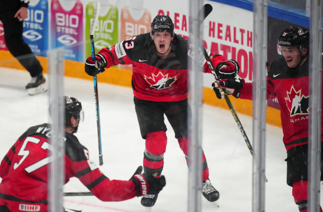 Kanaďania sú majstri sveta, v poslednej tretine finále MS v hokeji 2023 zlomili odpor Nemcov