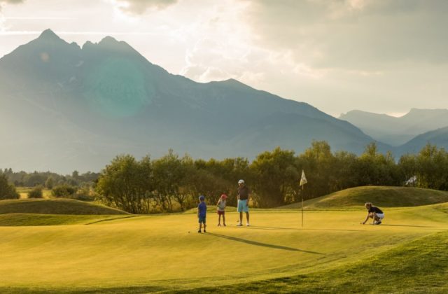 Bratislavská spoločnosť chce pod Tatrami vybudovať golfový rezort, poslanci už daný návrh prerokovali