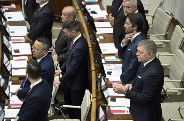 Koalícia OĽaNO sa premenovala na Slovensko, parlament má sedem poslaneckých klubov