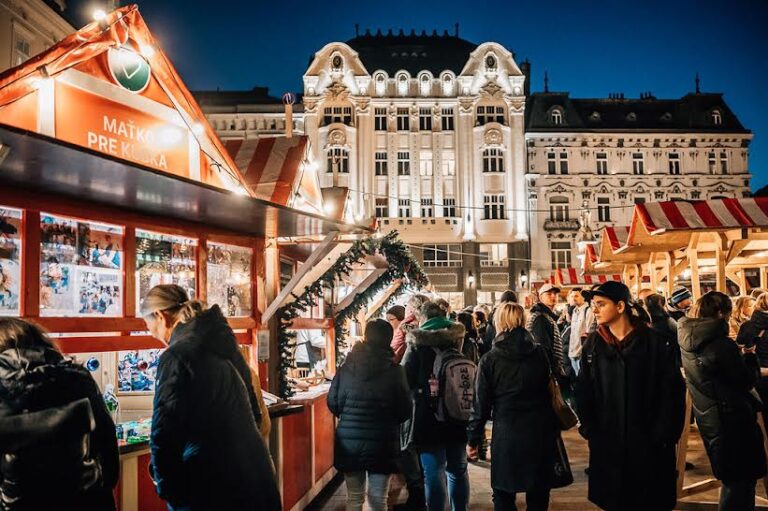 Bratislavské Vianoce sú tu! Stromček rozsvietia už tento piatok