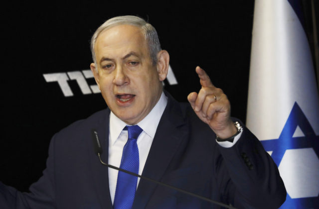 Armáda obkľúčila dom lídra Hamasu v Pásme Gazy, Netanjahu zdôraznil, že izraelské sily môžu dosahovať kamkoľvek
