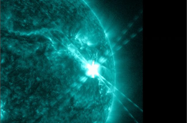 Teleskop NASA zachytil najväčšiu slnečnú erupciu za ostatné roky, dočasne vyradila rádiovú komunikáciu