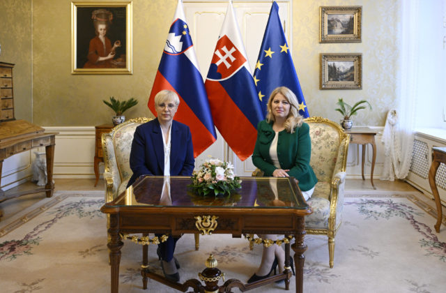 Čaputová sa v Bratislave stretla so slovinskou prezidentkou. Medzi krajinami sú priateľské vzťahy, uviedla (foto)