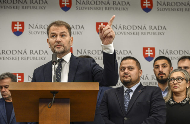 Hnutie Slovensko opúšťa viacero členov a bývalých poslancov NR SR, prezidentská kandidatúra Matoviča bola pre nich poslednou kvapkou
