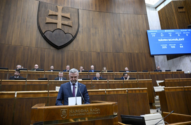 Poslanci čoskoro rozhodnú, čaká ich hlasovanie o návrhu na skrátené legislatívne konanie k novele Trestného zákona (naživo)