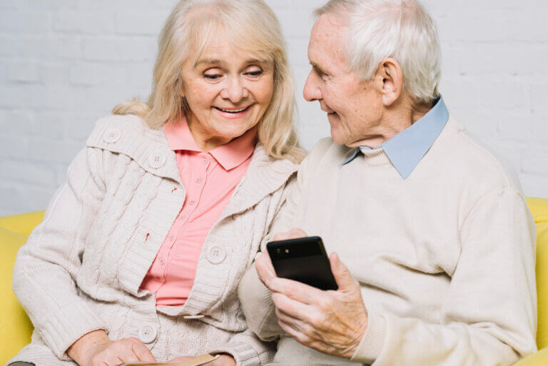 Desatoro pre seniorov: 10 tipov ako byť na internete v bezpečí
