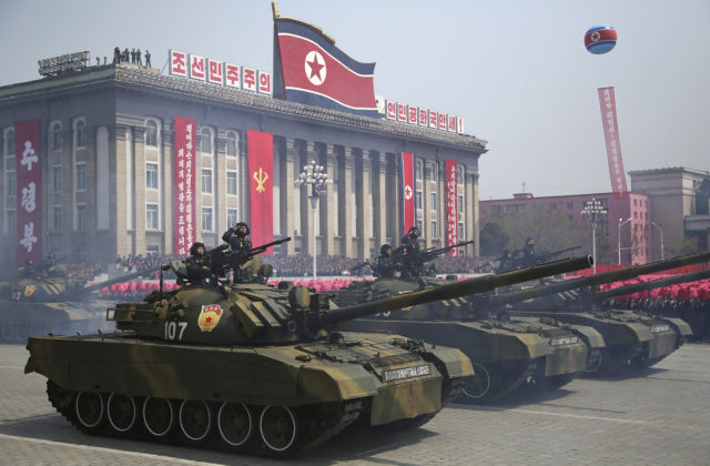 Vzťahy medzi Ruskom a Severnou Kóreou silnejú. KĽDR poslala do Ruska takmer 7-tisíc kontajnerov s muníciou