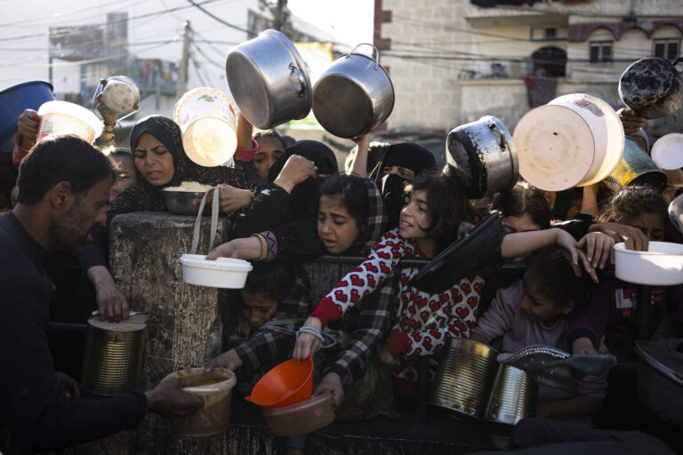 Severu Pásma Gazy hrozí bezprostredný hladomor, polovica obyvateľstva v súčasnosti hladuje