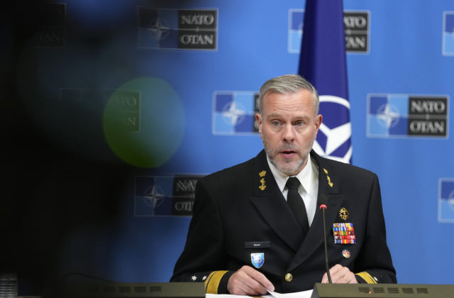 NATO vyzýva na mobilizáciu, je potrebné nahradiť padlých a zranených vojakov na Ukrajine
