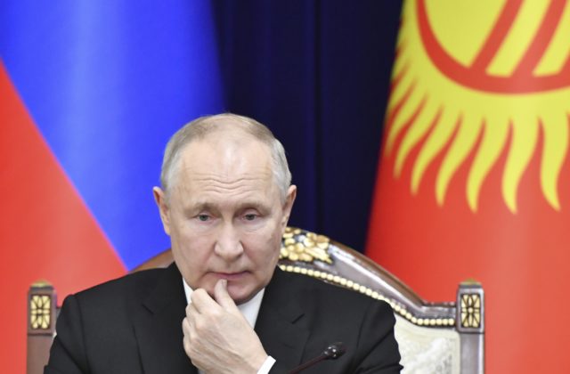 Putin údajne stráca kontrolu nad situáciou a už nedokáže ochrániť ani hranice vlastnej krajiny
