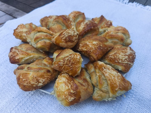 Archív redakcia: kysnuté bryndzové trojuholníky