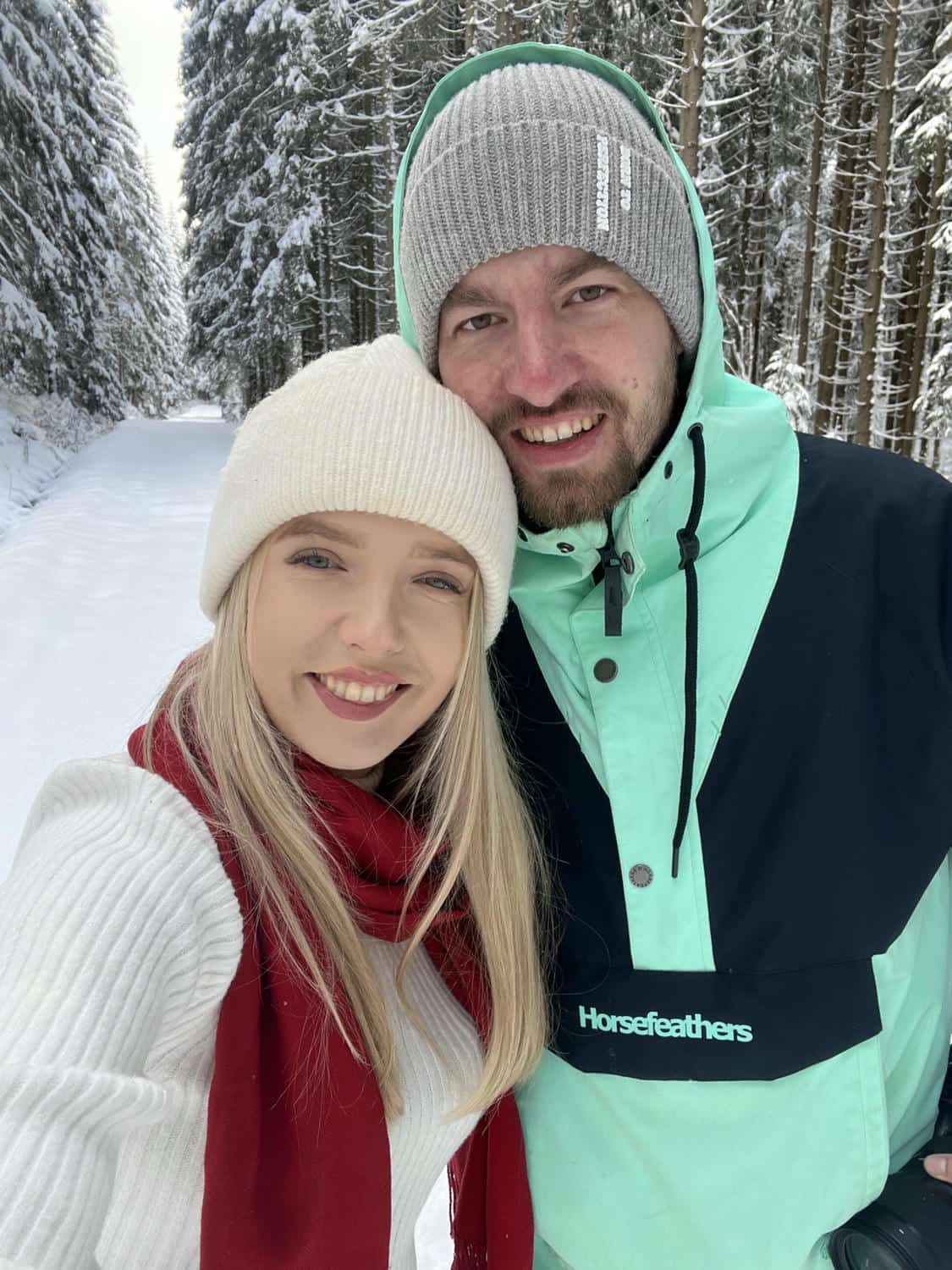 Barbora Oparty so svojim manželom Jurajom. Barbora Oparty so svojim manželom Jurajom.