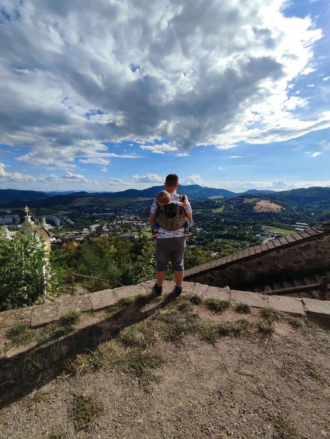 Ľubomír Schramm je aj zakladateľom projektu Otcovia za zmenu. Ľubomír Schramm je aj zakladateľom projektu Otcovia za zmenu.