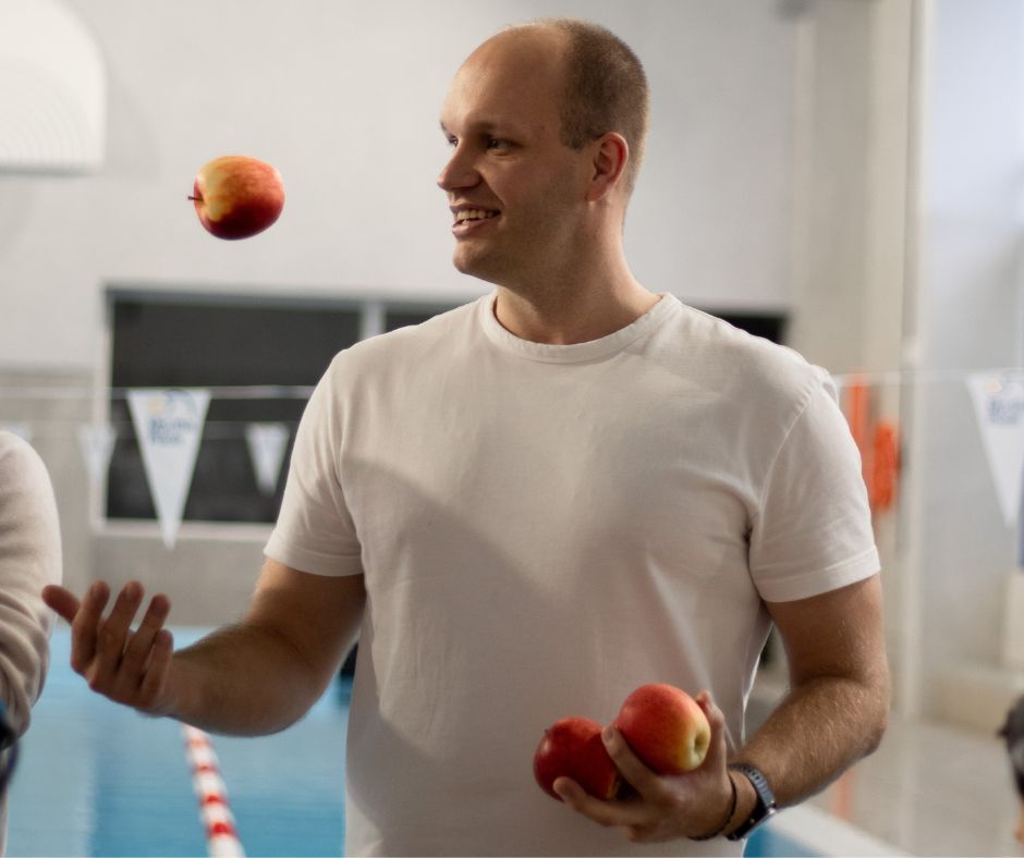 Rastislav Bielik: Plávanie nemá byť výsadou rodín, ktoré si ho môžu dovoliť, ale samozrejmou súčasťou detstva každého dieťaťa